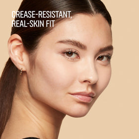 Bobbi Brown concealer creamy swatch texture showing hydrating finish and blendability