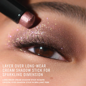 Bobbi Brown lid application in use demonstrating quick blendability and dewy finish