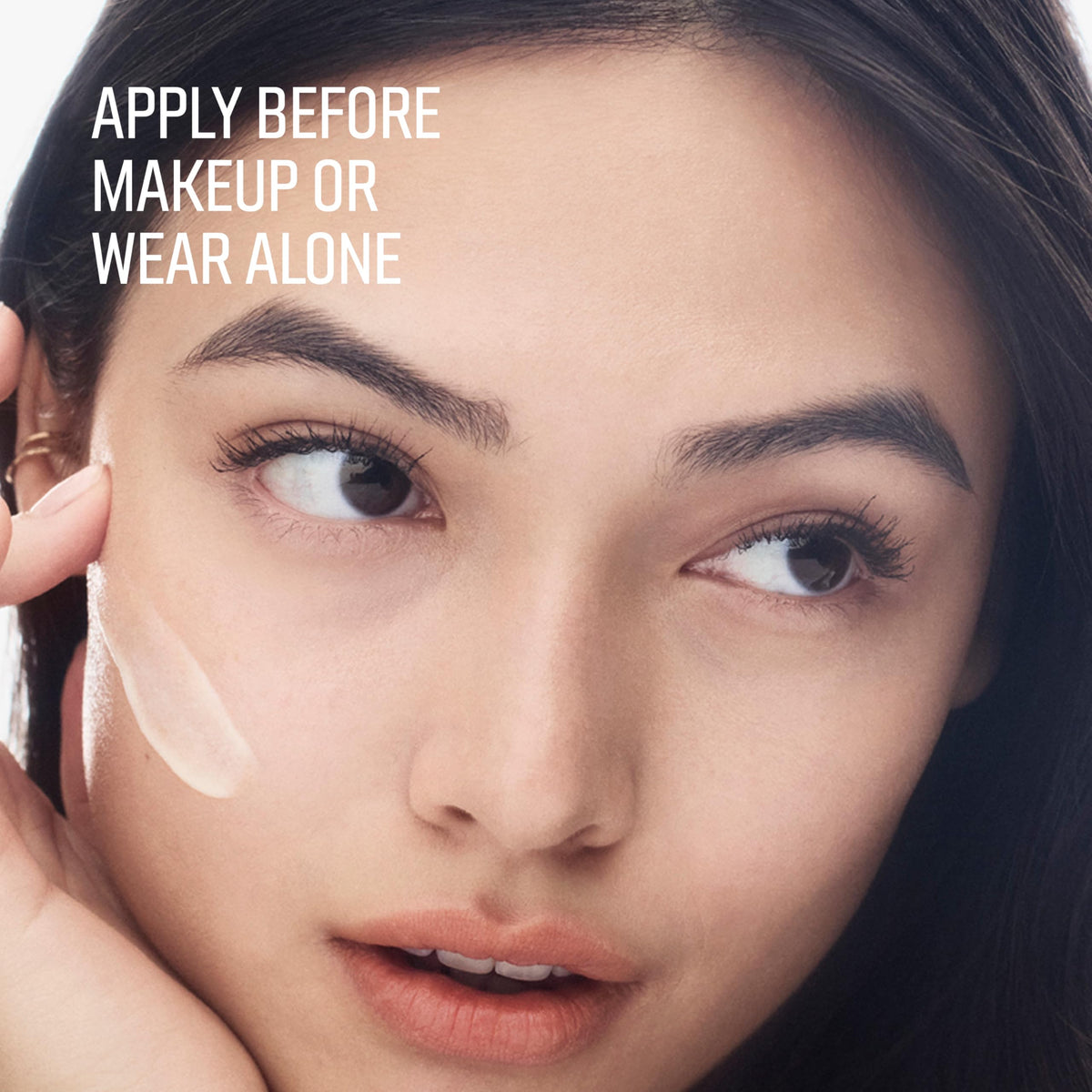 Bobbi Brown cream texture close-up showing hydrating cushion feel