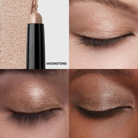 Bobbi Brown Moonstone creamy texture close-up demonstrating smooth blendability benefit