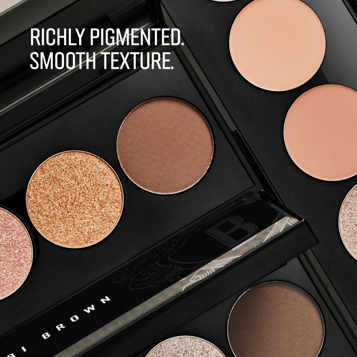 Bobbi Brown close-up texture of matte and metallic shadows for blendability