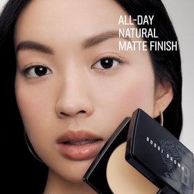 Bobbi Brown warm natural swatch on skin showing color-correcting benefit
