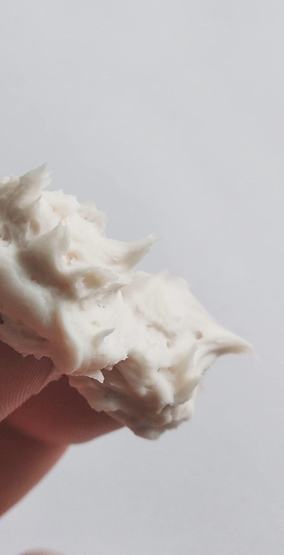 Bon Sens close-up of wax texture highlighting natural waxes and matte finish