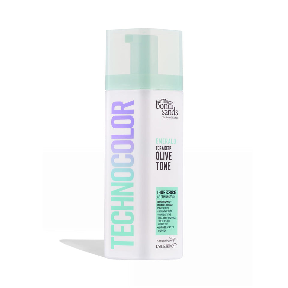 Bondi Sands front packaging showing emerald foam and quick-develop benefit