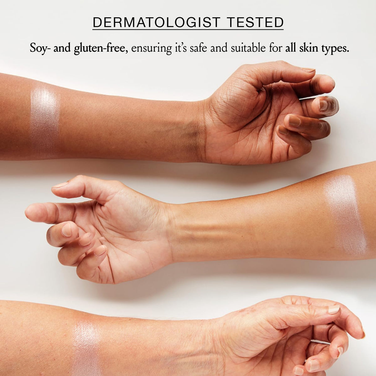 BOOM! by Cindy Joseph décolletage application illustrating luminous, skin-friendly sheen