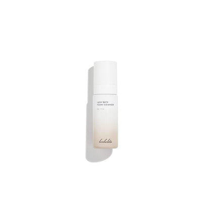 Borboleta front packaging showing lash bath foam cleanser and clear benefits