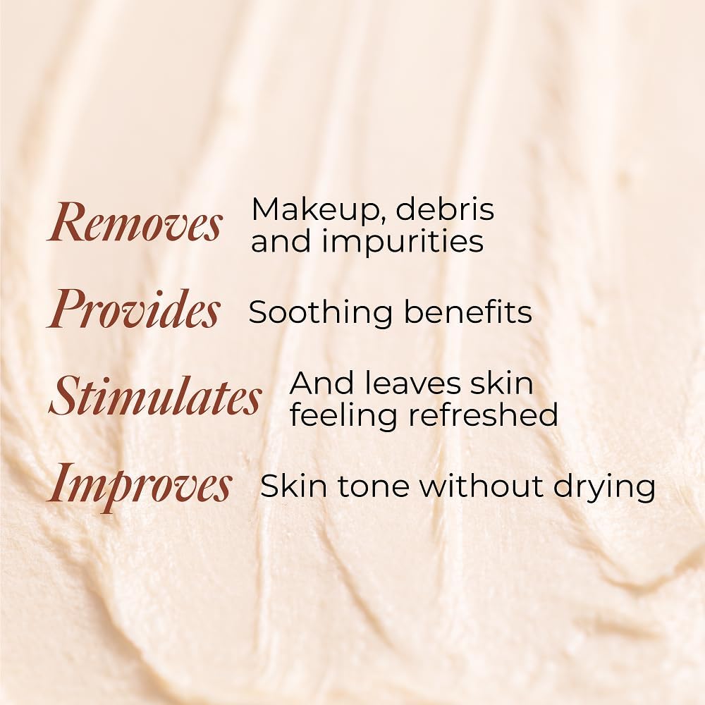 Borghese applying lather to face demonstrating gentle, hydrating cleanse