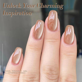 Born Pretty texture swatch showing shimmering holographic finish benefit
