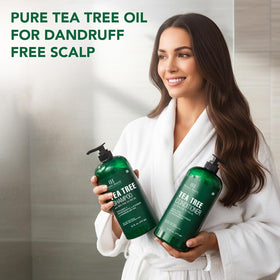 Botanic Hearth pouring shampoo in hand showing clarifying action and cooling mint