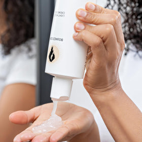 Bounce Curl ingredient label close-up highlighting silicone and sulfate free formula