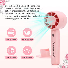 BREYLEE cleansing brush detail gently lifts oil and debris for cleaner lashes