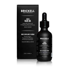 Brickell Men’s argan oil pump and cap detail for easy controlled dispensing