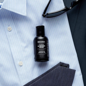 Brickell label ingredients detail highlighting salicylic acid and benefits