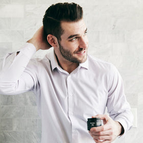Brickell ingredients label with hyaluronic acid and red algae benefit