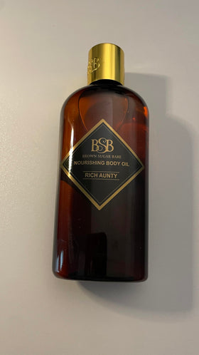 Brown Sugar Babe Turkish rose petal detail showing floral note authenticity benefit
