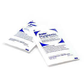 Bruder close-up of micro-fine sheet texture for gentle cleansing