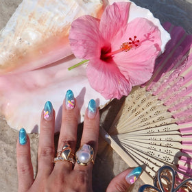 BTArtbox close-up of 3D petals on nails highlighting texture and intricate detail