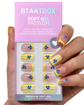 BTArtbox front packaging showing blueberry rain yellow short square nails and kit contents benefit