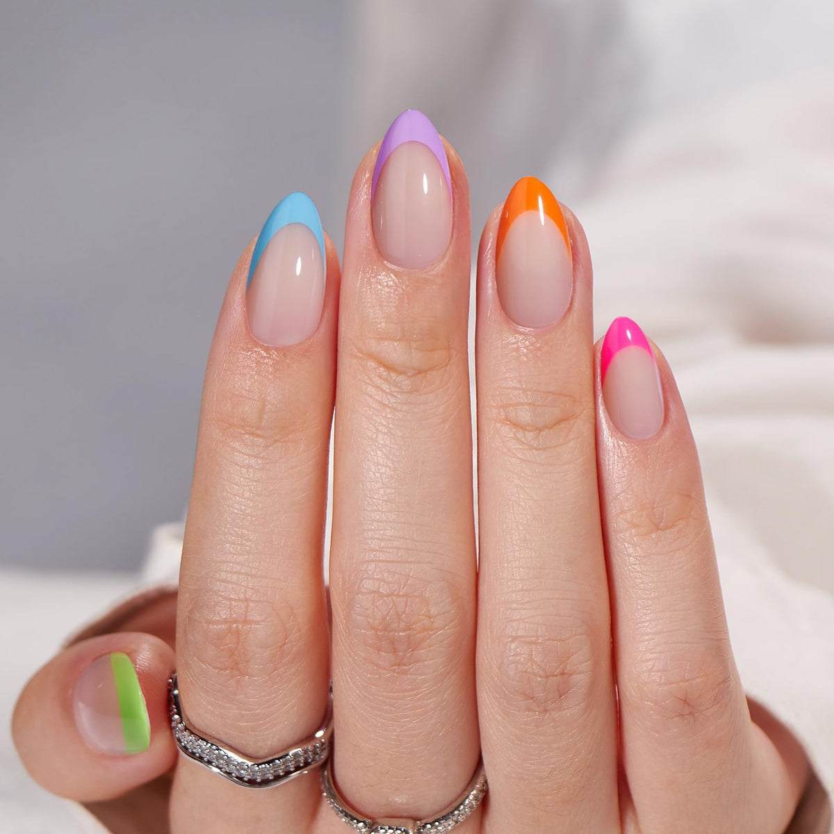 BTArtbox close-up of gel texture showing layered polish and glossy finish for salon quality
