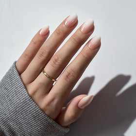 BTArtbox close-up of nude white ombré gradient highlighting salon-like gel finish benefit