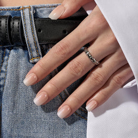 BTArtbox close-up ombré gradient detail, gel depth and glossy finish benefit