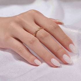 BTArtbox front packaging showing cream puff white nails and included kit benefits