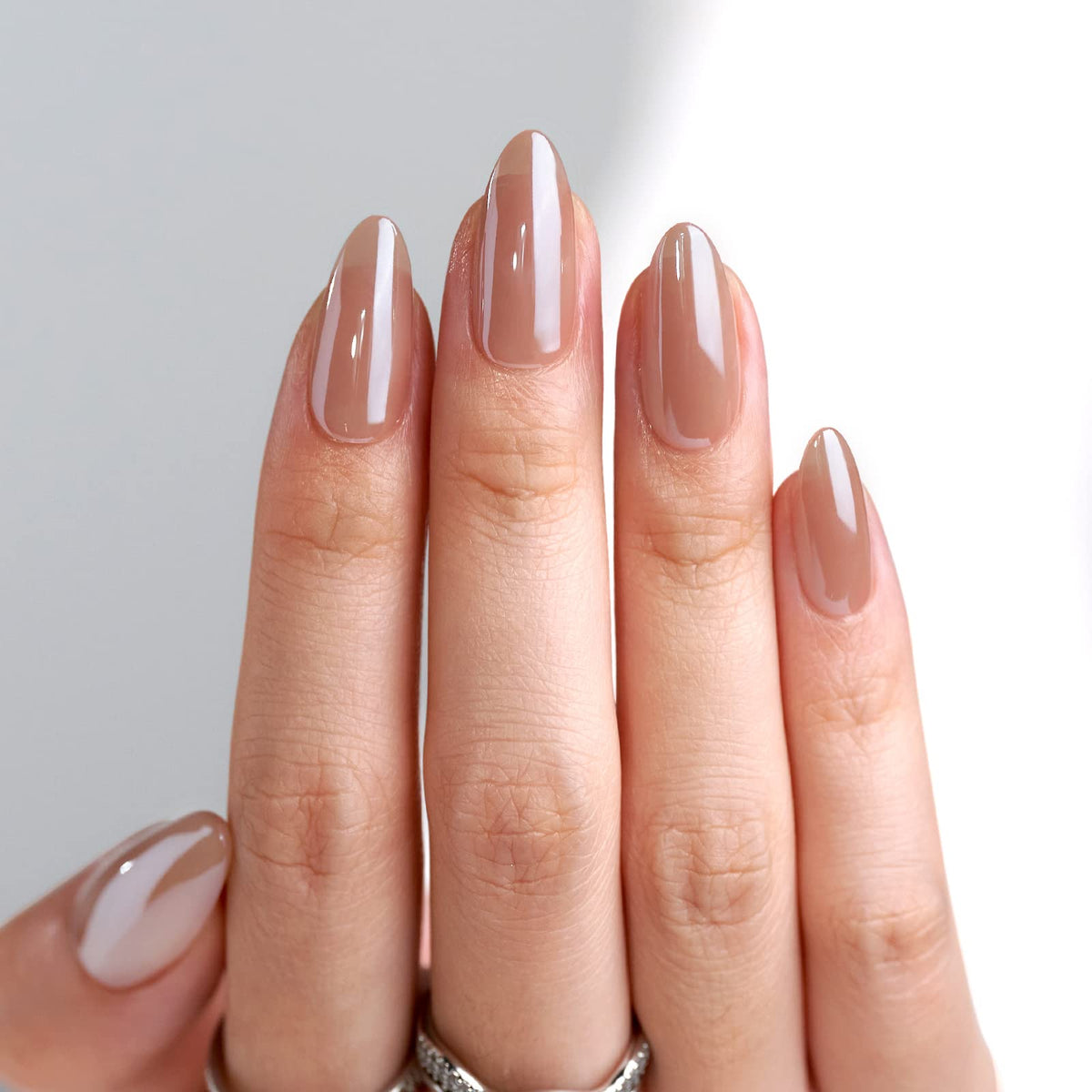 BTArtbox close-up of gel texture highlighting salon-like glossy finish