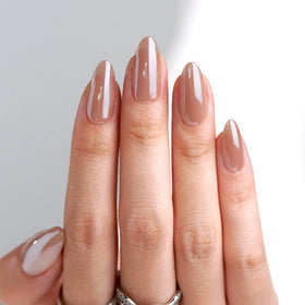 BTArtbox close-up of gel texture highlighting salon-like glossy finish