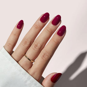 BTArtbox nails on hand showing scale and fit for visual sizing benefit