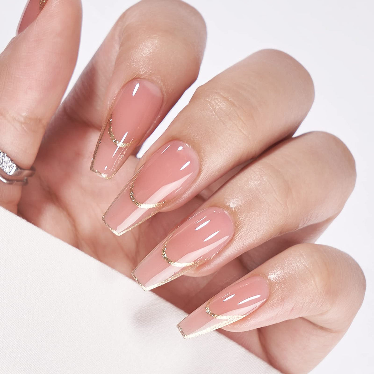 BTArtbox reusable storage box keeping nails safe between uses