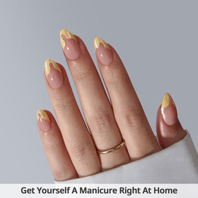 BTArtbox short almond nails arranged in 16 sizes for precise fit and quick selection