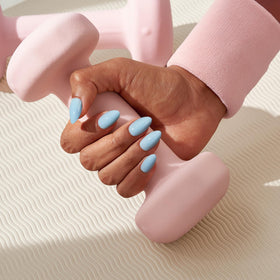 BTArtbox detail of soft-gel texture and glossy top coat for chip resistance