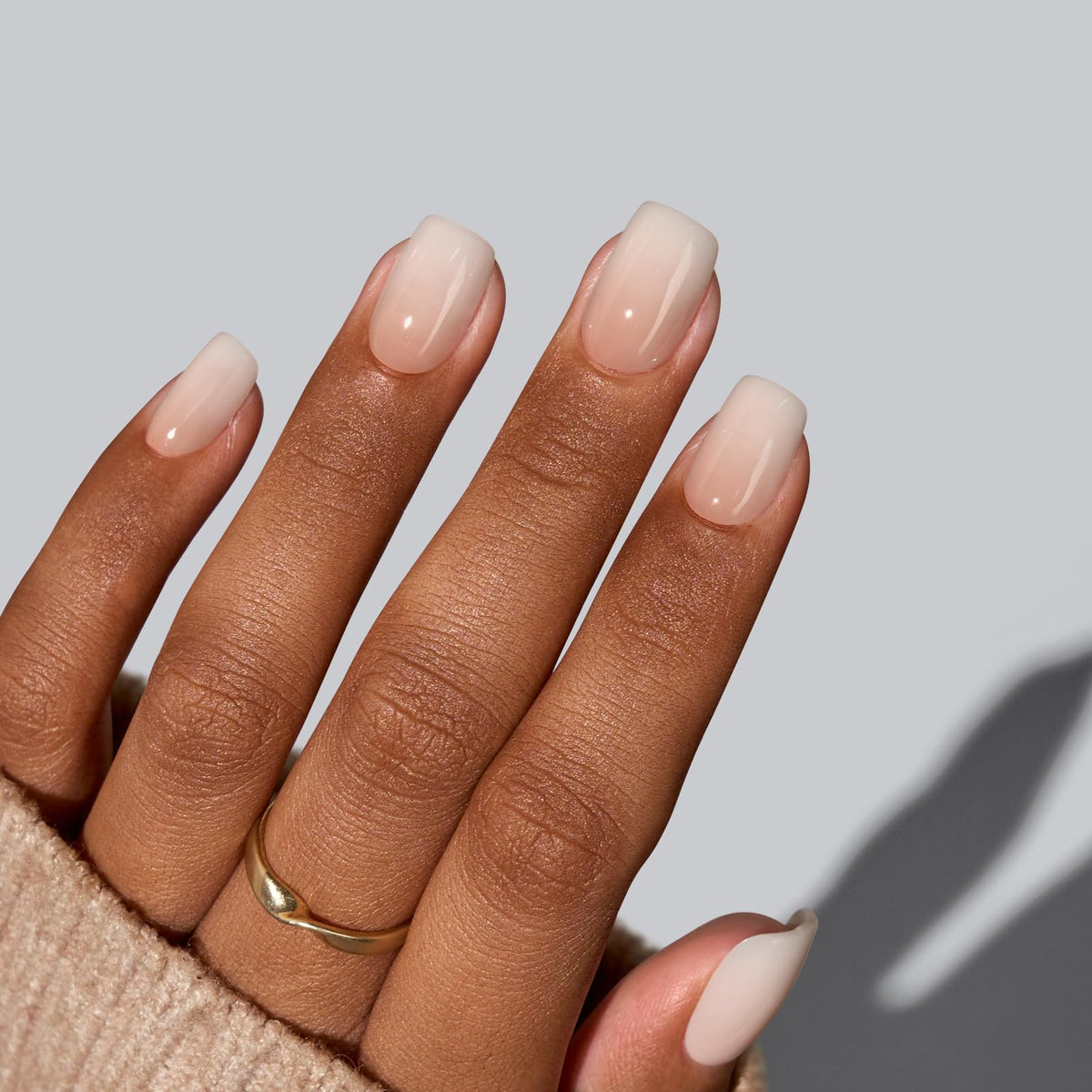 BTArtbox soft-gel texture close-up, flexible comfortable fit benefit