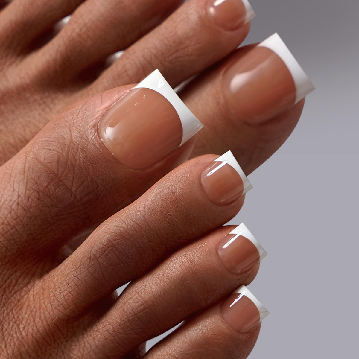 BTArtboxnails application in-use during a foot pedicure for time-saving
