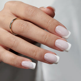 BTArtboxnails application in hand demonstrating quick ten-minute at-home use