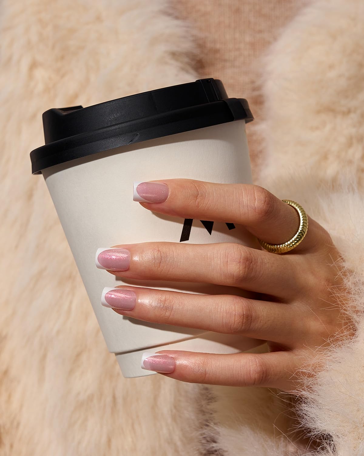 BTArtboxnails texture macro highlighting iridescent shimmer for photo-ready shine