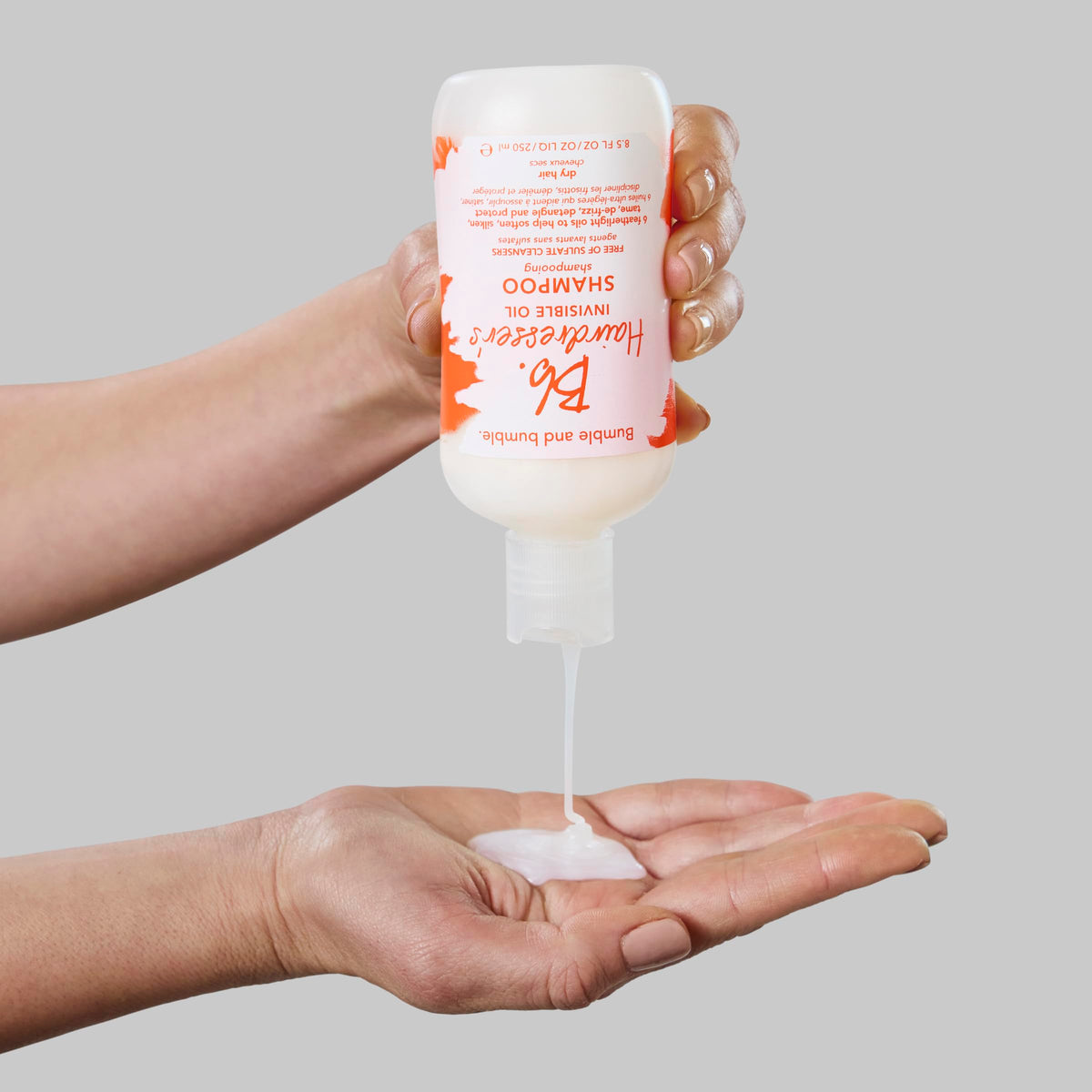 Bumble and bumble shampoo foam texture demonstrating rich lather and gentle cleanse