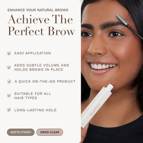 byellie clear gel texture on brush illustrating lightweight non-flaking finish
