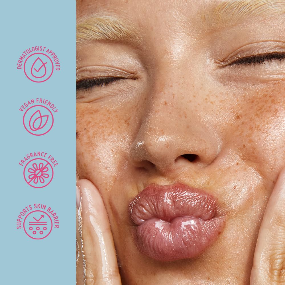 BYOMA droplet on skin demonstrating fast absorption and priming benefit