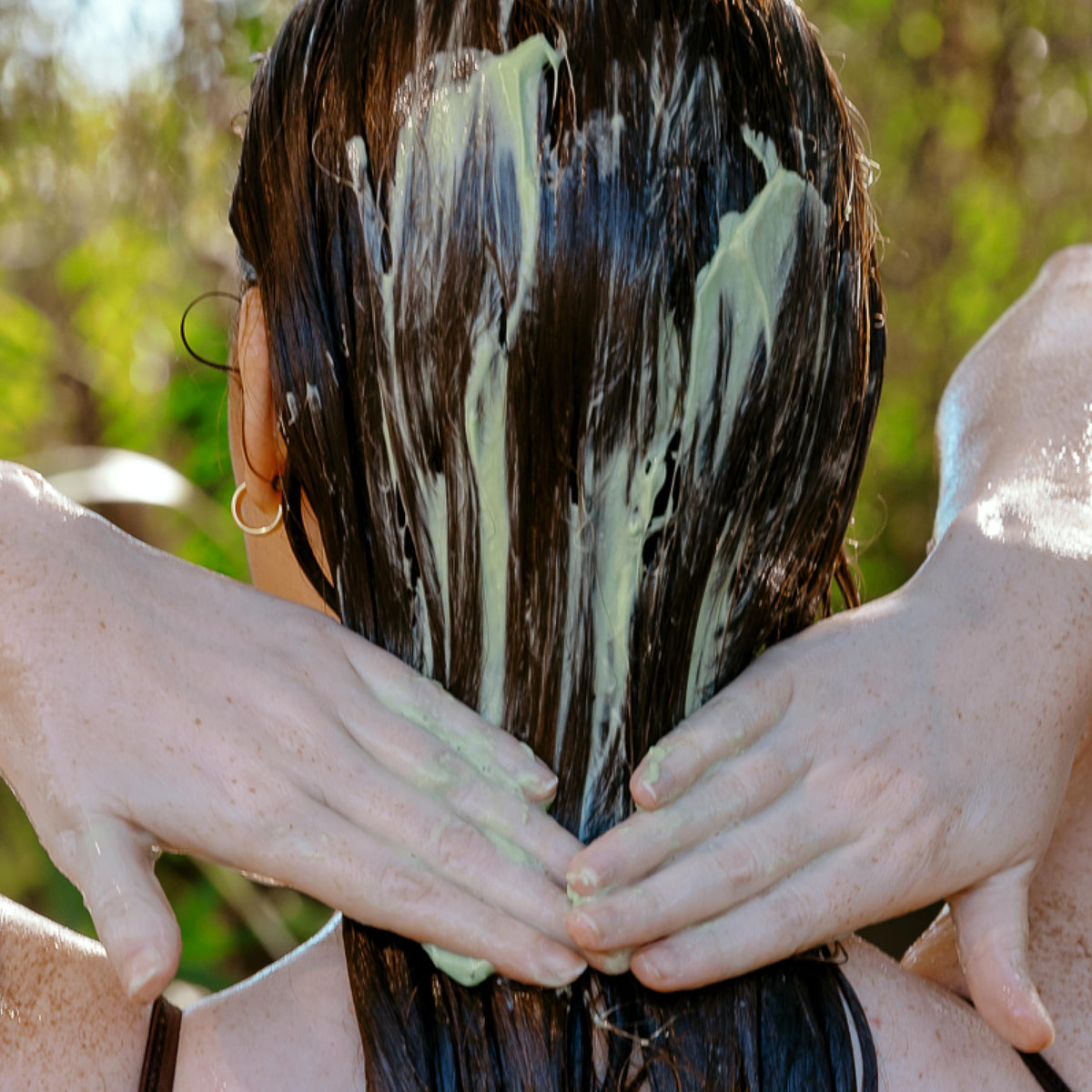 California Naturals back label closeup listing ingredients and clean-beauty claims