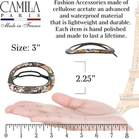 Camila Paris open closure detail showing metal-free mechanism and smooth operation