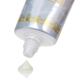 CANMAKE finger swatch demonstrating sheer, spreadable gel for even application