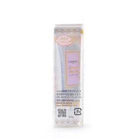 CANMAKE on bathroom vanity conveying daily routine convenience and quick prep