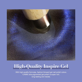 CANNI holographic reflection on nails under light, highlights prismatic shifting effect benefit