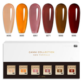 CANNI lifestyle autumn outfit manicure displaying warm brown jelly nails