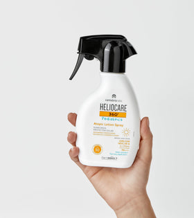 Cantabria Labs Heliocare 360 pediatrics lotion texture showing lightweight finish