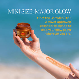 Carroten gel texture close-up revealing shimmering pearls for instant bronzing