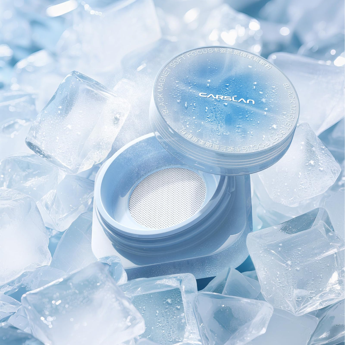CARSLAN lifestyle image applying powder outdoors for cooling refresh benefit