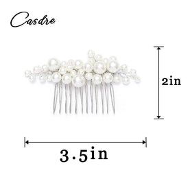 CASDRE comb in a wedding scene adding delicate pearl accent and timeless elegance
