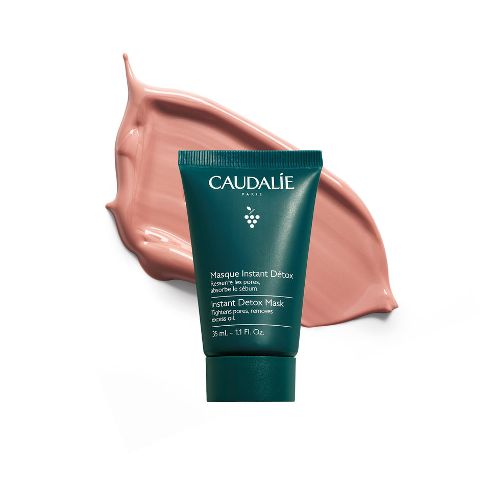 Caudalie front packaging showing label and benefits for clearer pores